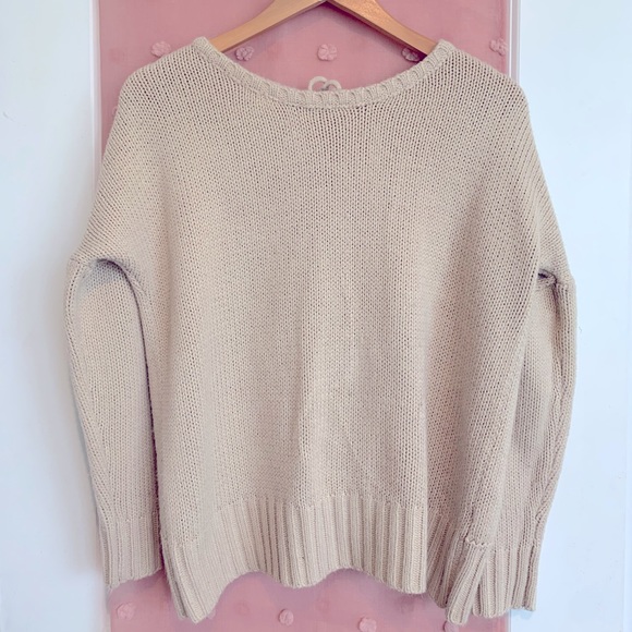 Open back sweater - Picture 1 of 2